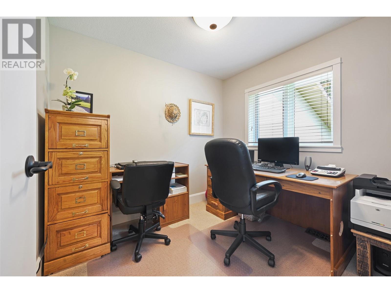 9520 JUNIPER HEIGHTS Road, Invermere