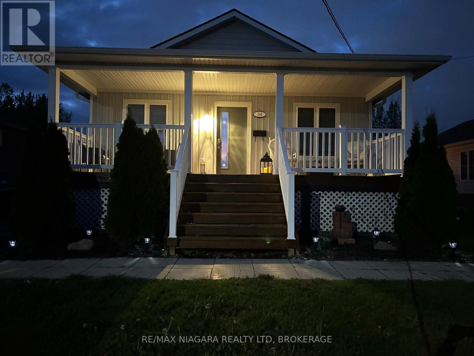 Photo 46 of 246 Martin Street, Welland ON
