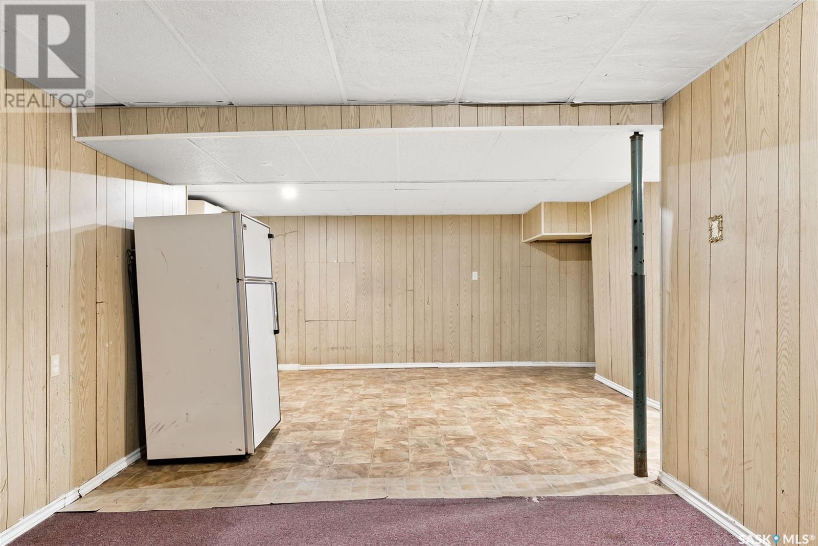 Photo 18 of 3111 Dewdney Avenue E, Regina SK