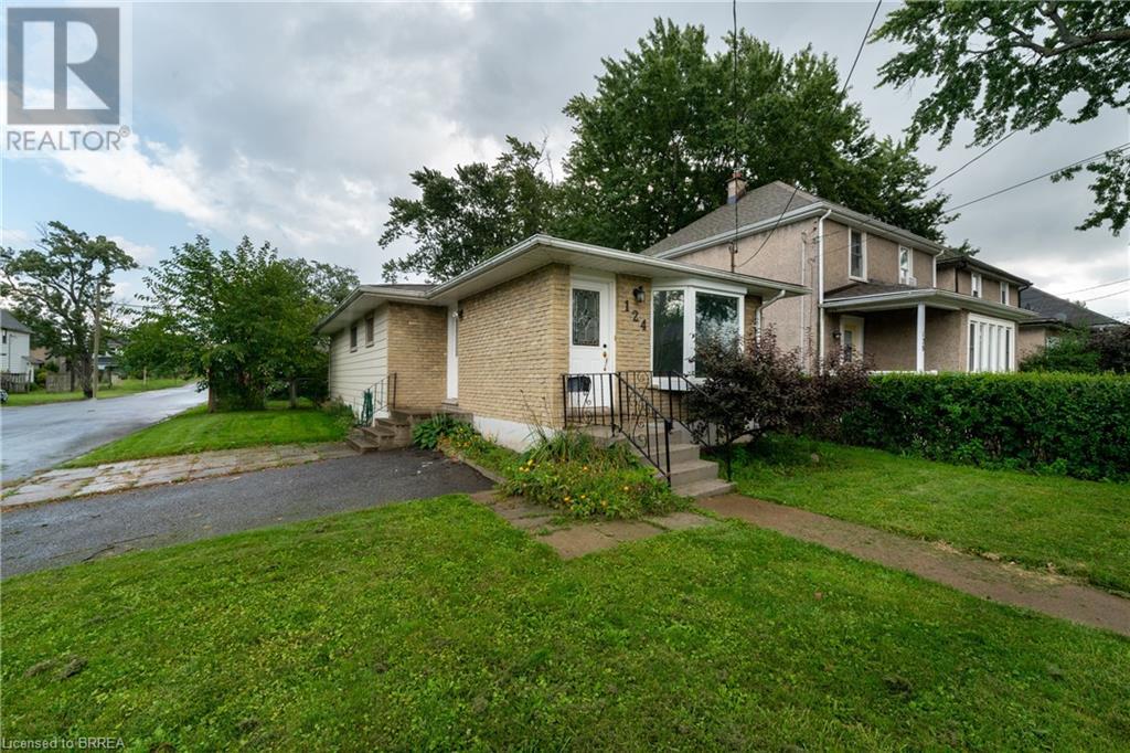 Photo 1 of 124 Oakland Avenue, Welland ON