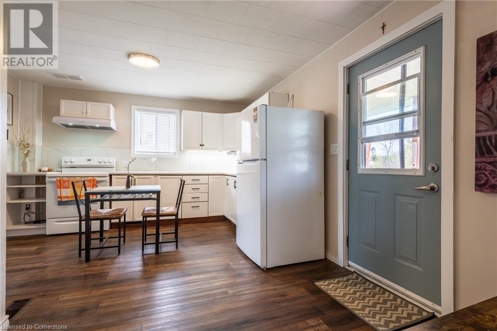 Photo 6 of 2683 Round Lake Road, Killaloe ON