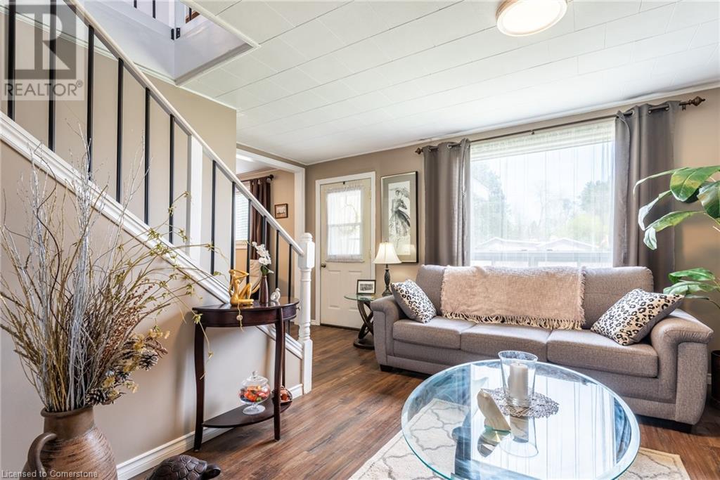Photo 16 of 2683 Round Lake Road, Killaloe ON