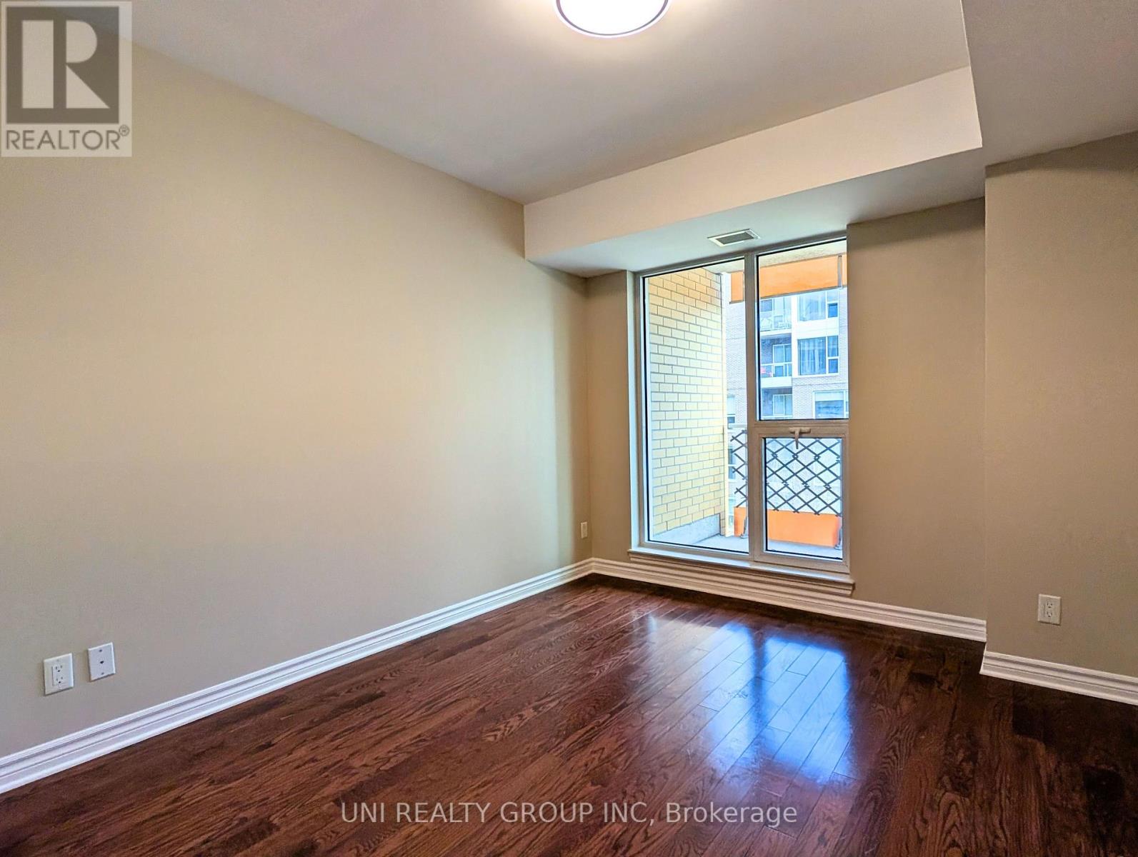 Photo 43 of 409 250 Lett Street, Ottawa ON