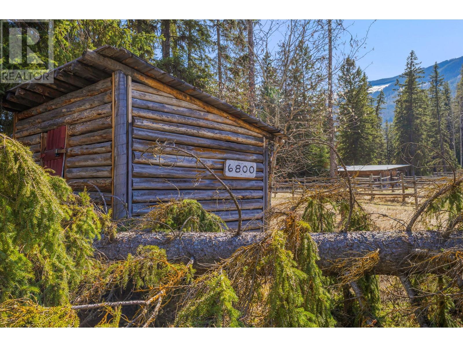  6800 Findlay Whitetail Lake Road, Kootenay Bay
