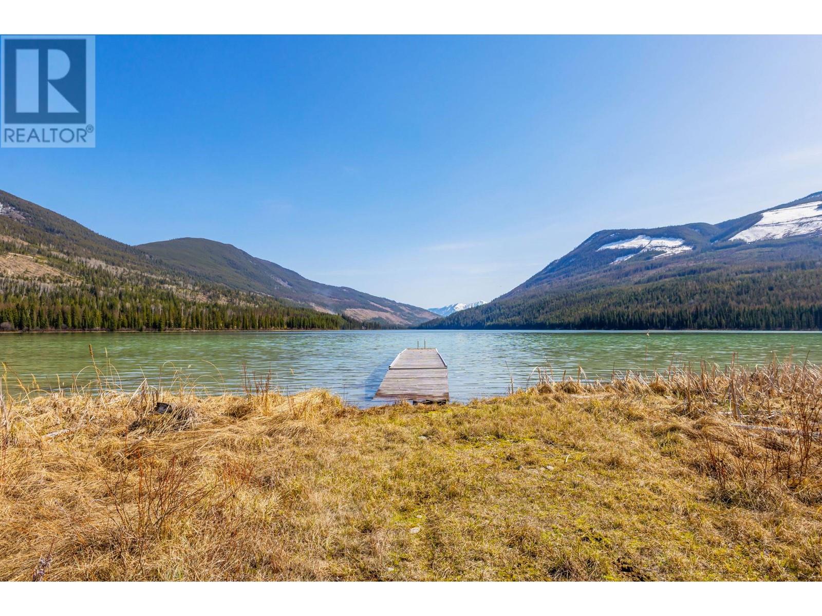  6800 Findlay Whitetail Lake Road, Kootenay Bay