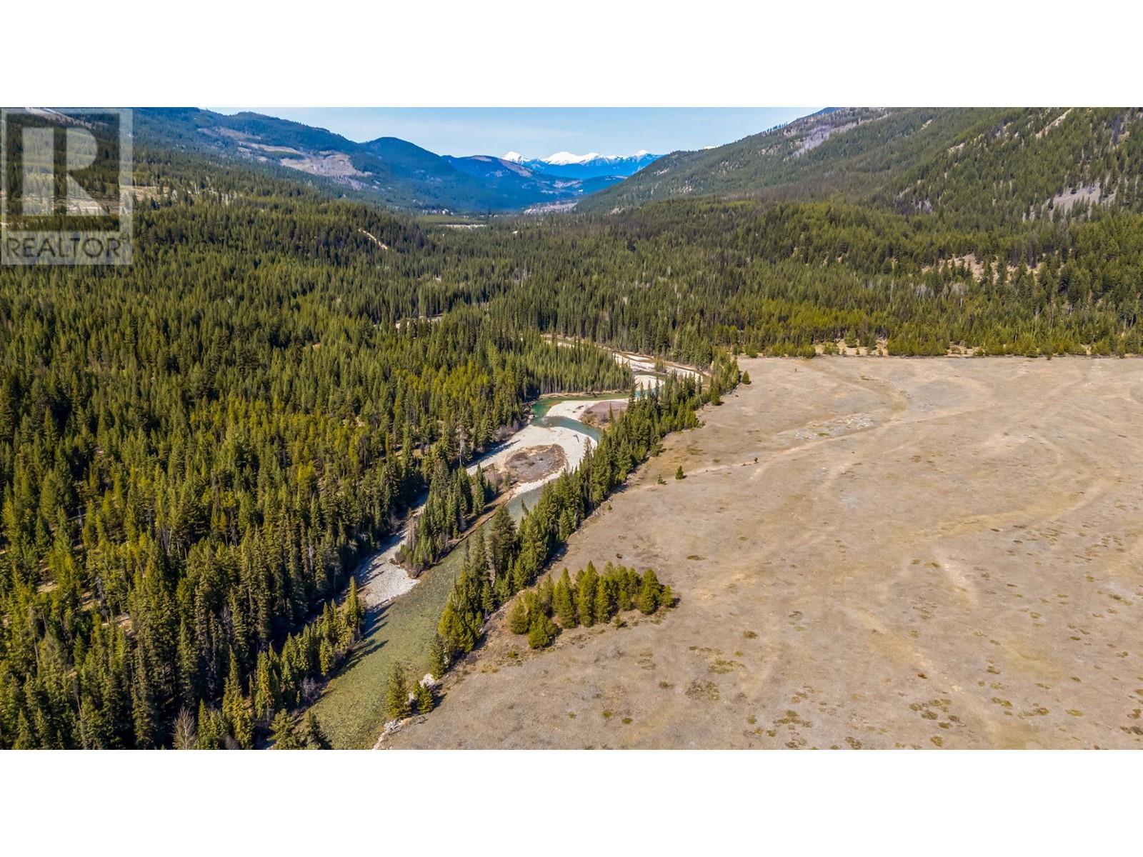  6800 Findlay Whitetail Lake Road, Kootenay Bay