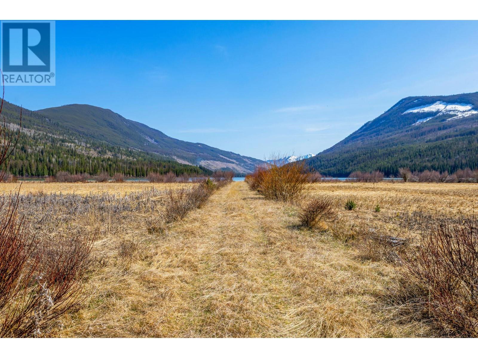  6800 Findlay Whitetail Lake Road, Kootenay Bay