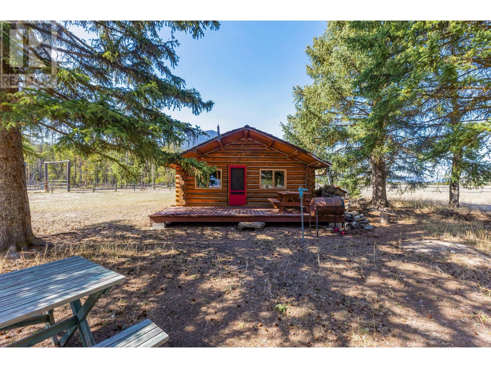  6800 Findlay Whitetail Lake Road, Kootenay Bay