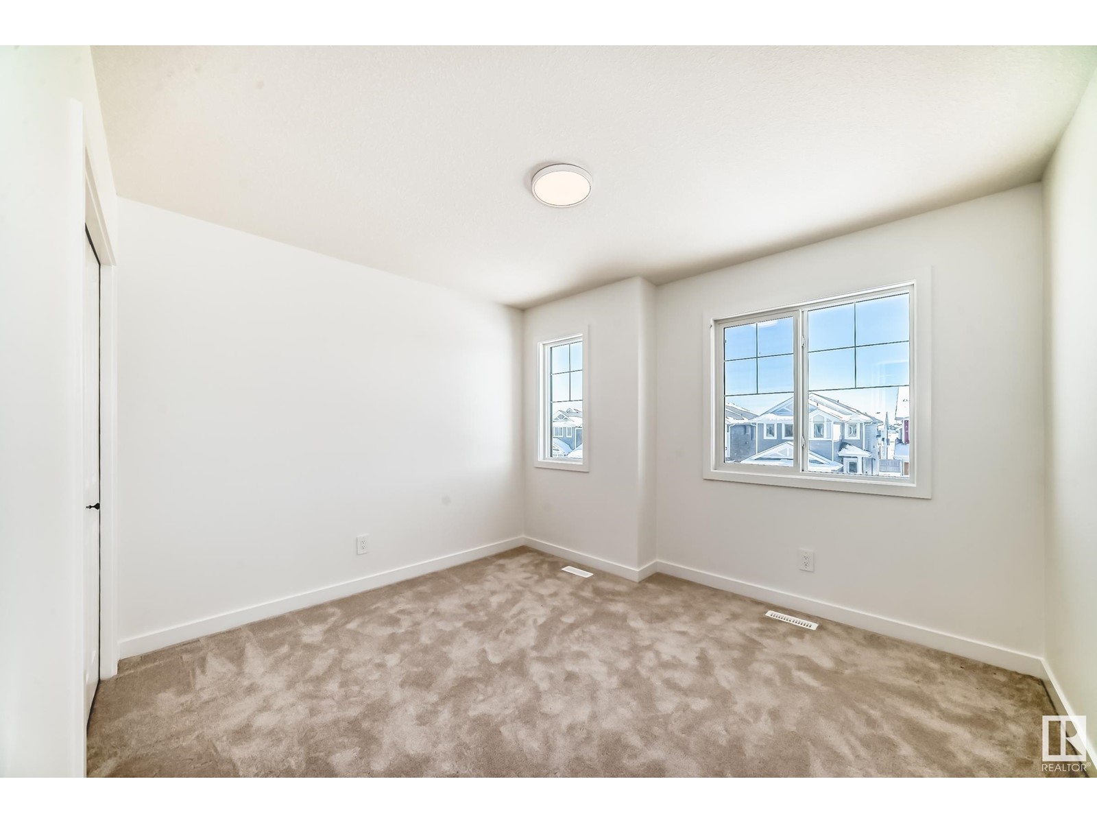 Photo 26 of 8207 Kiriak Lo Sw, Edmonton AB