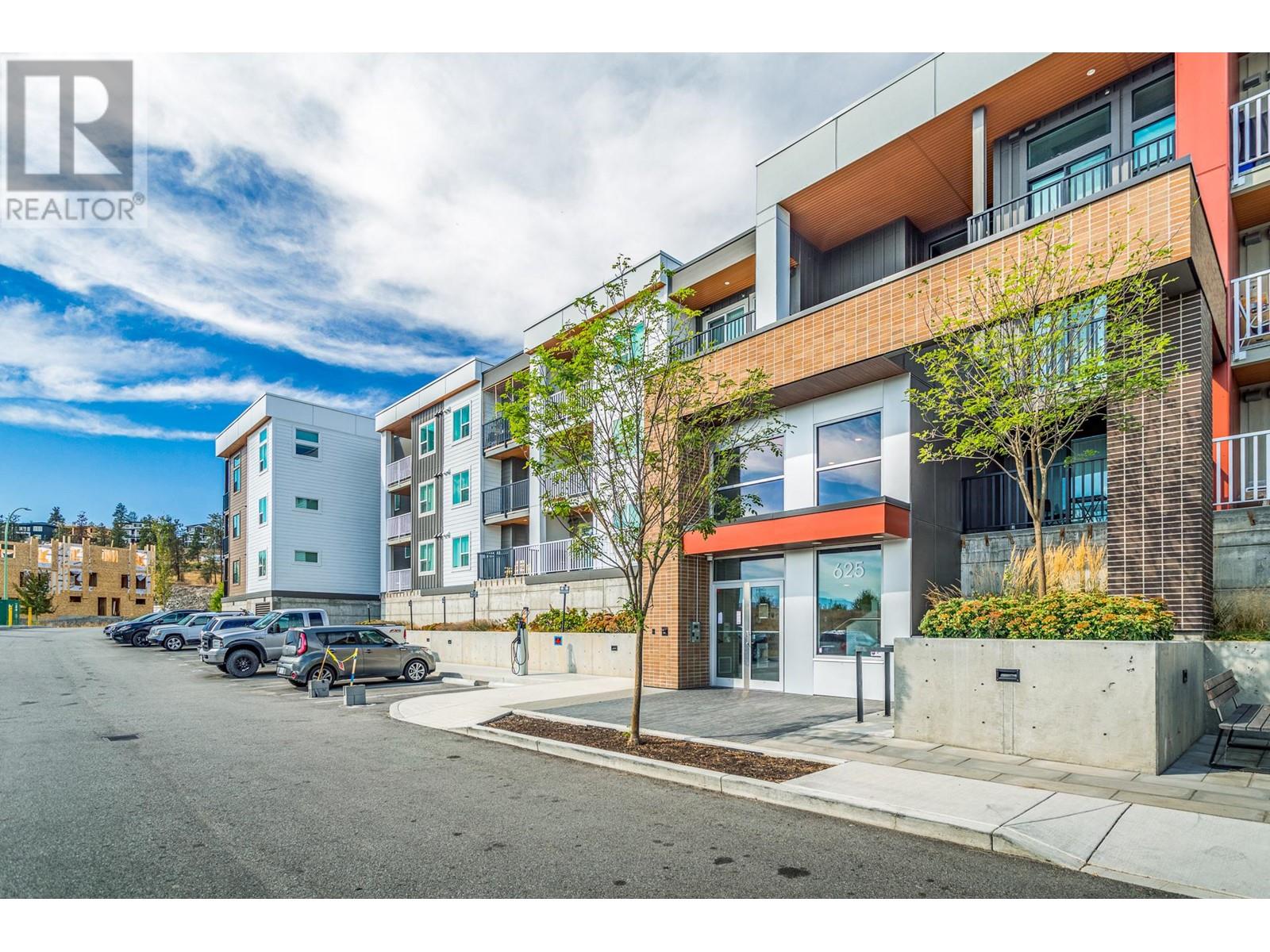 #130-625 Academy Way, Kelowna