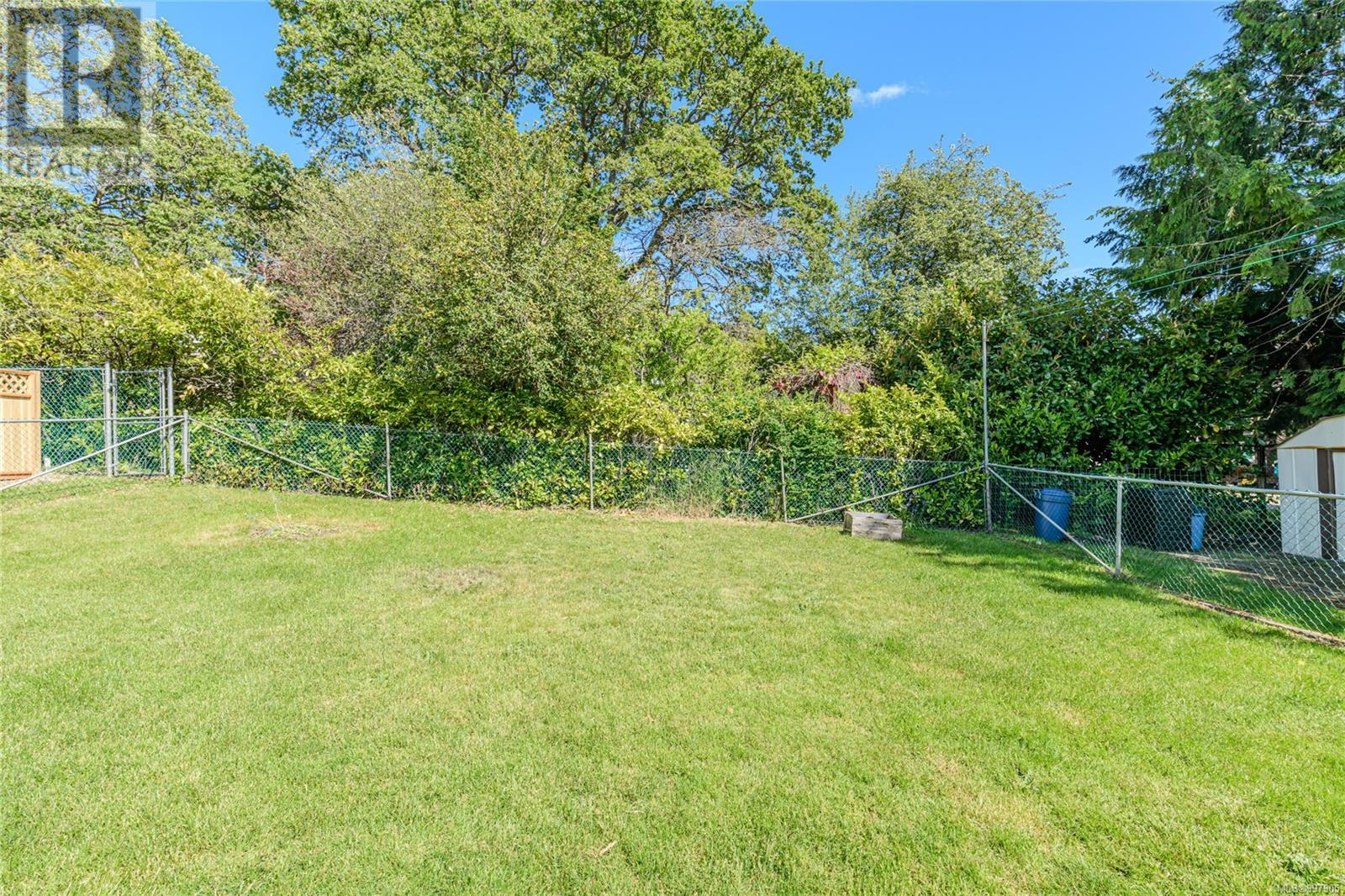 3715 BLENKINSOP RD - Image 17