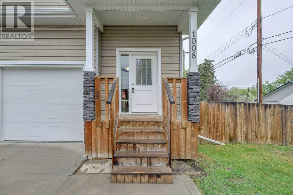 1008 Minto Street, Penhold