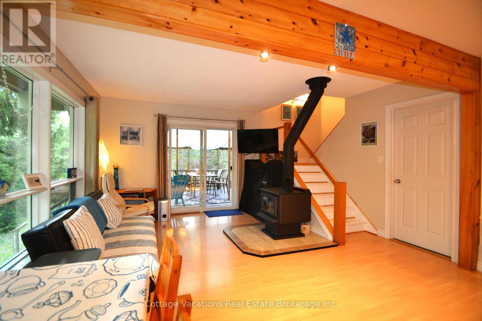 Photo 4 of 341 Old North Road, Huntsville ON