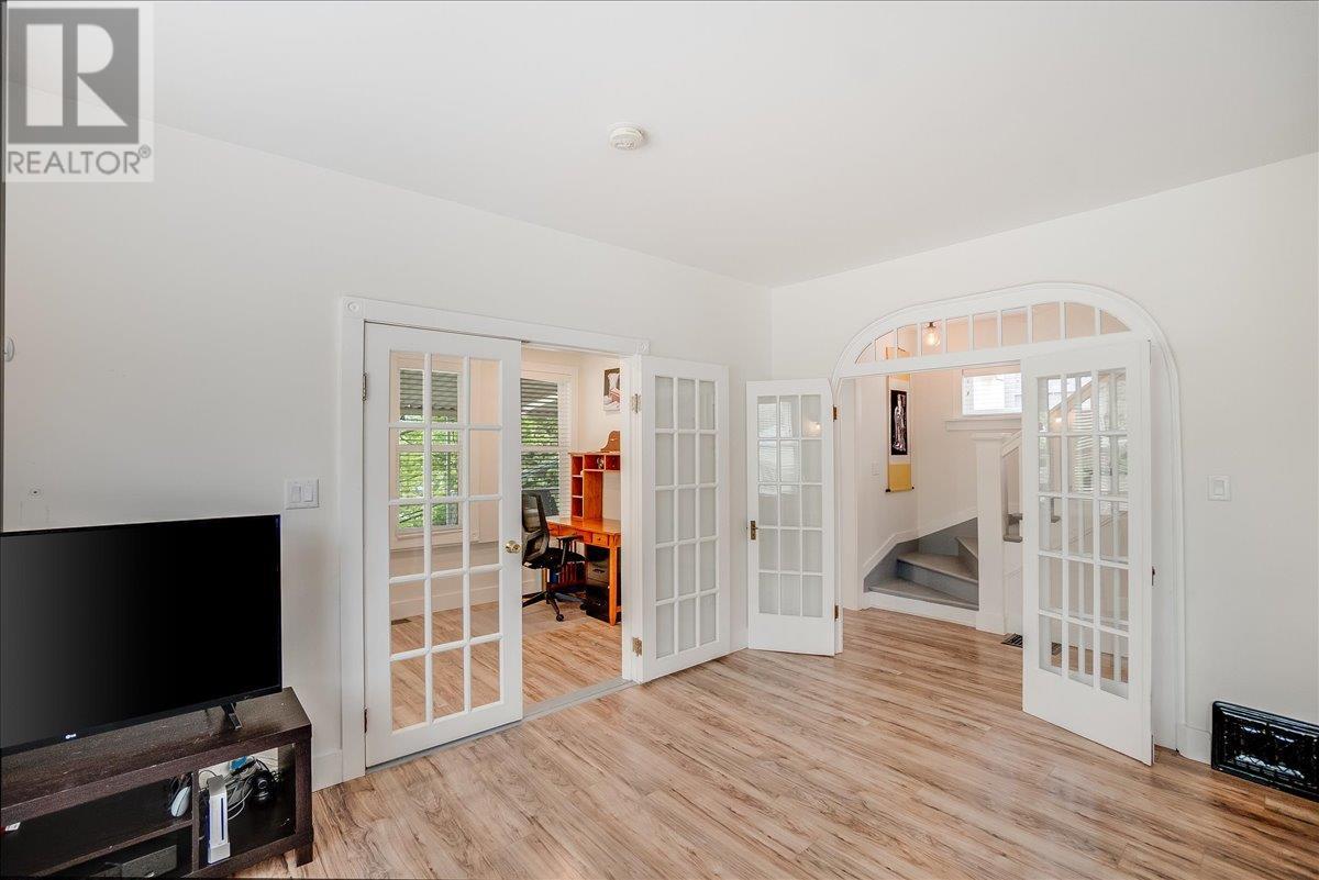 1667 CEDAR Avenue, Trail