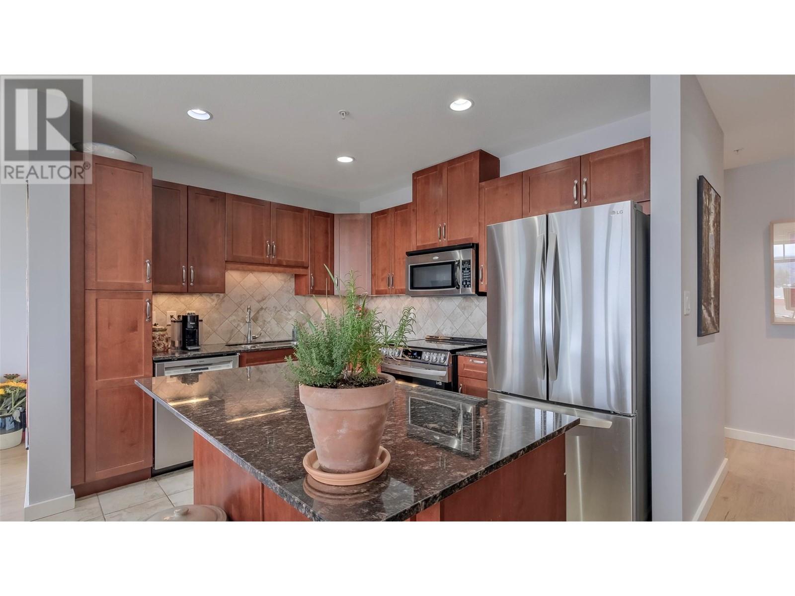 3301 SKAHA LAKE Road Unit# 506, Penticton