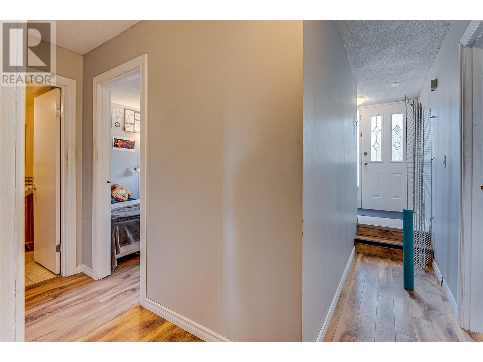  1904 43 Street, Vernon