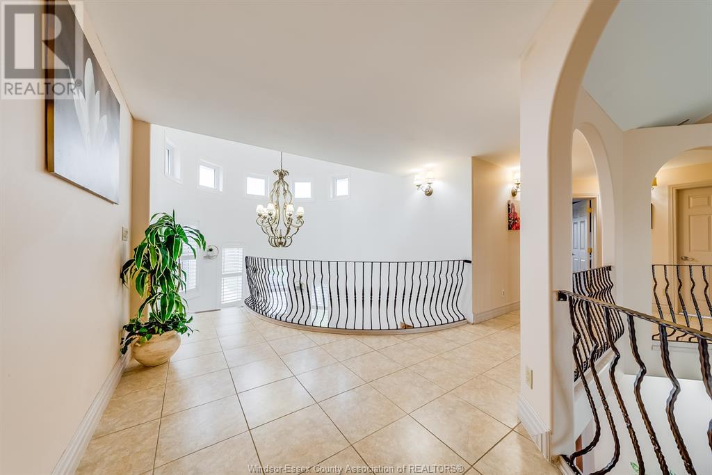Photo 19 of 1021 Chelsea Parkway, Lakeshore ON