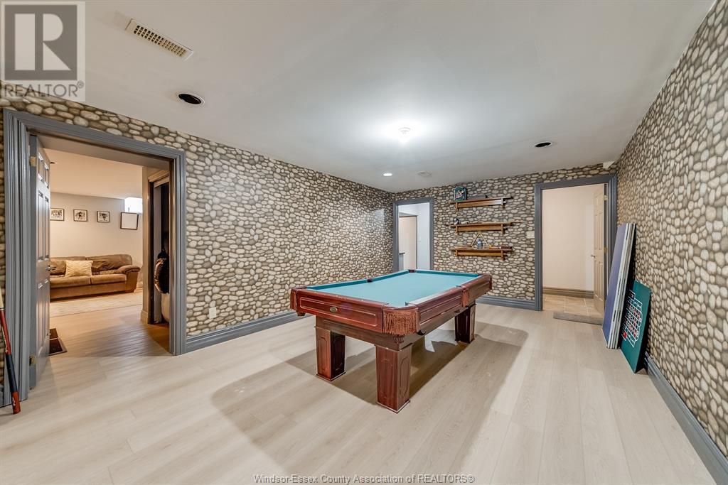 Photo 43 of 1021 Chelsea Parkway, Lakeshore ON