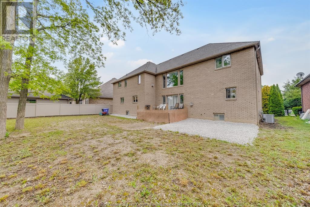 Photo 48 of 1021 Chelsea Parkway, Lakeshore ON