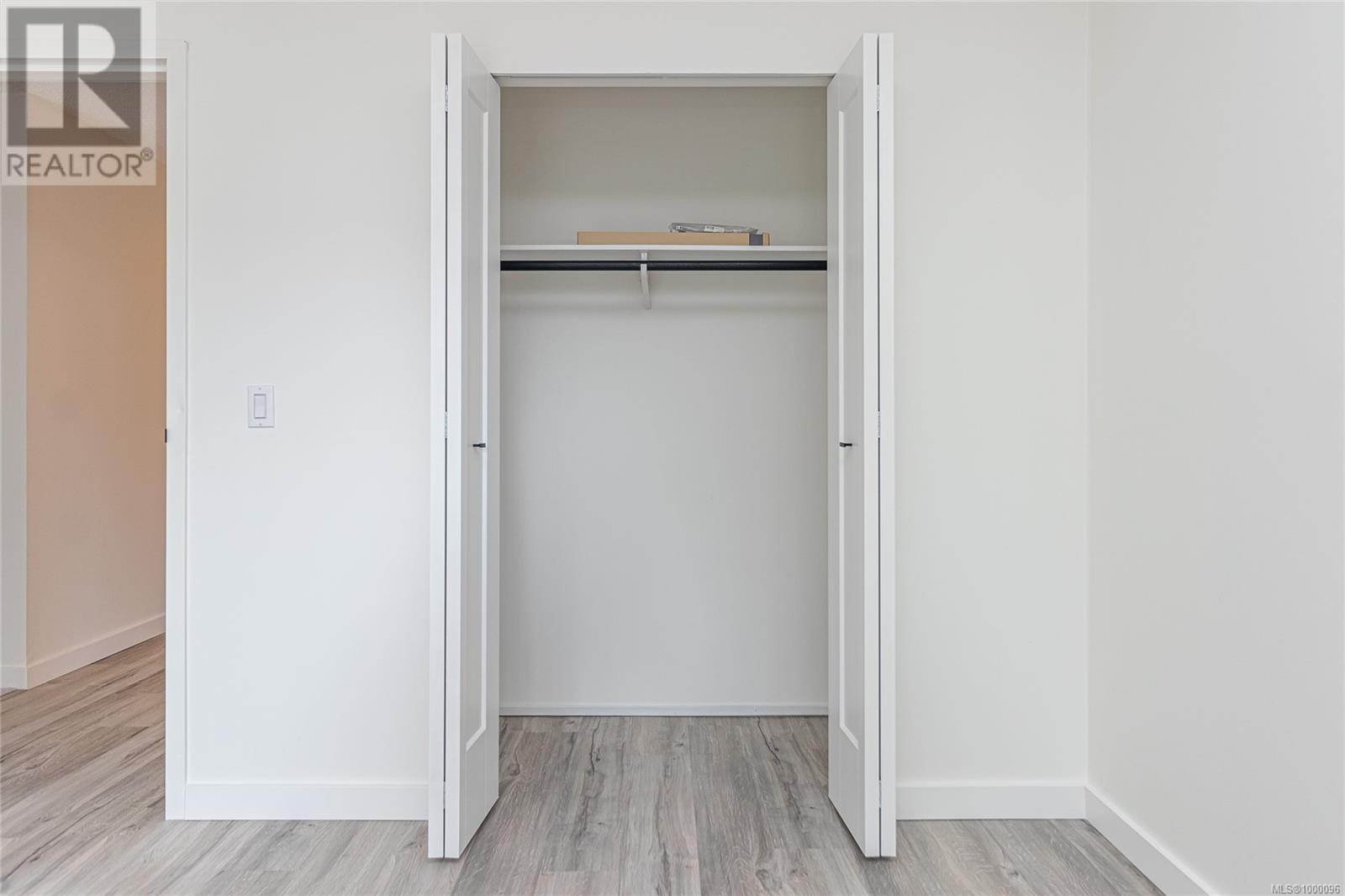 #310 4724 UPLANDS DR - Image 20