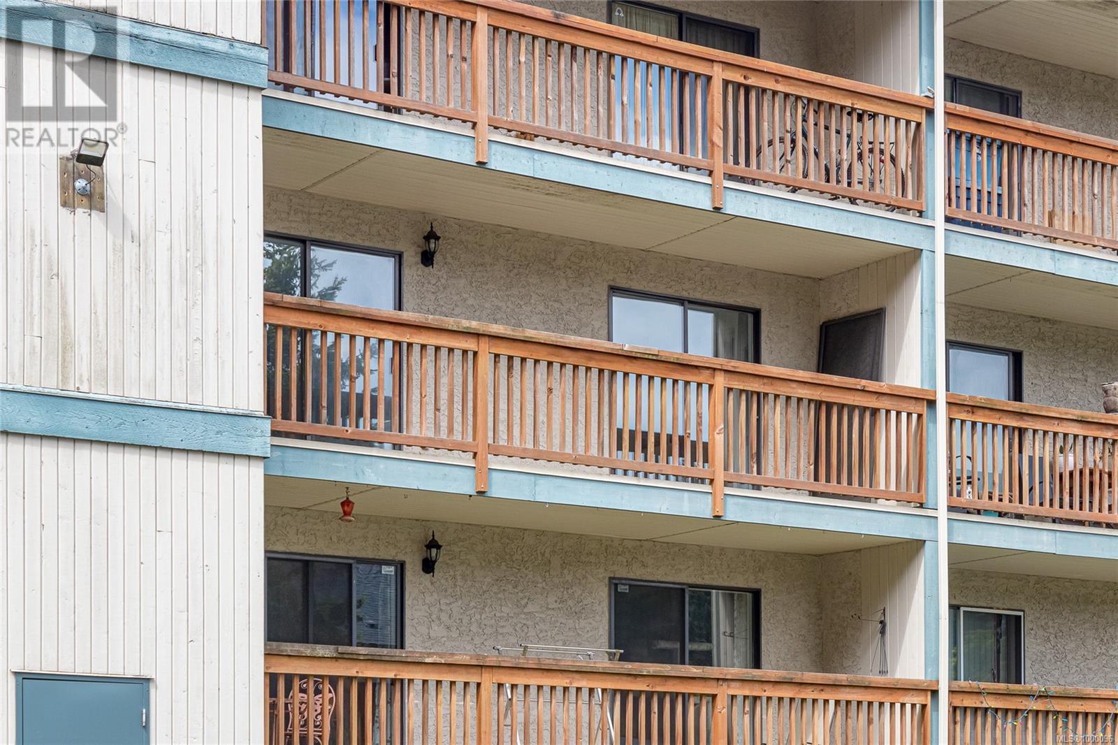 #310 4724 UPLANDS DR - Image 35