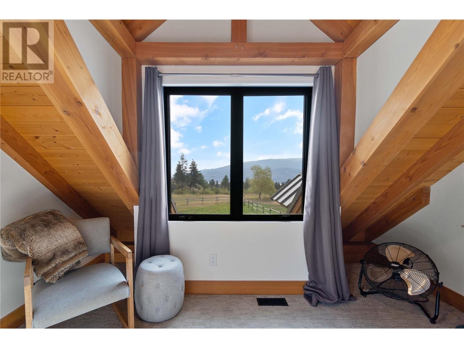 6400 Keyes Avenue, Peachland