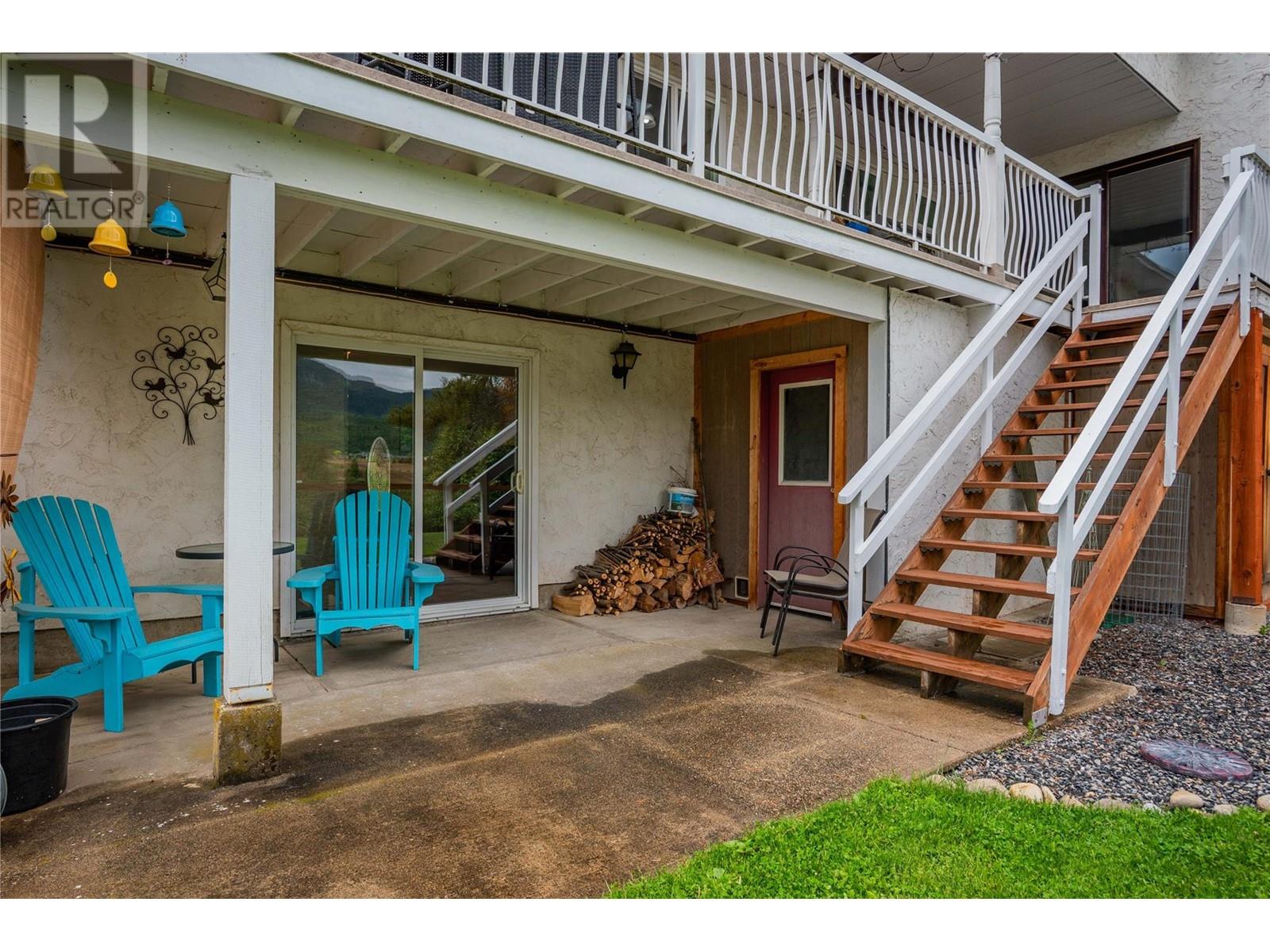 1923 Riverside Crescent, Castlegar