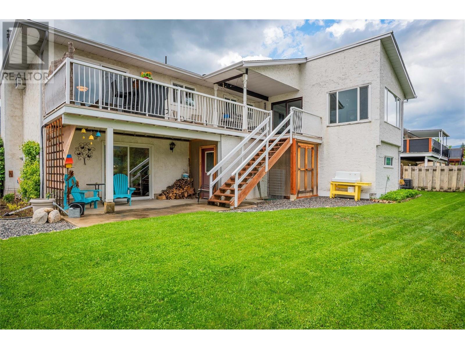 1923 Riverside Crescent, Castlegar