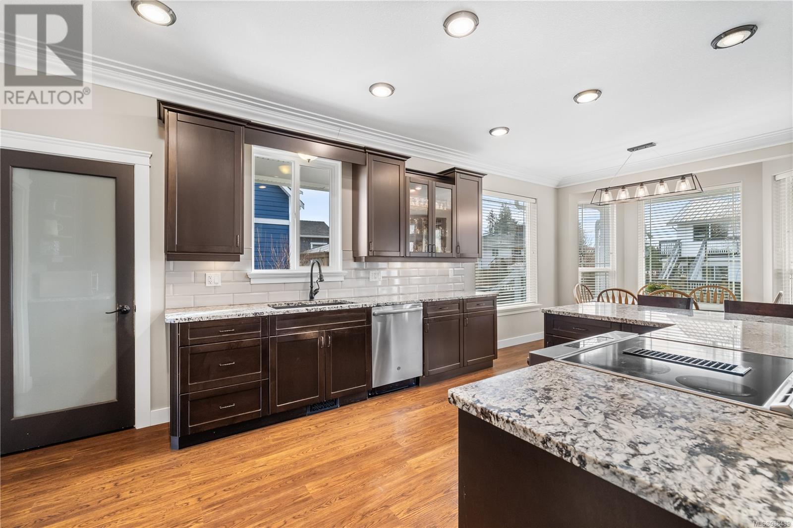 275 Dahl Rd, Campbell River real estate listing 988489