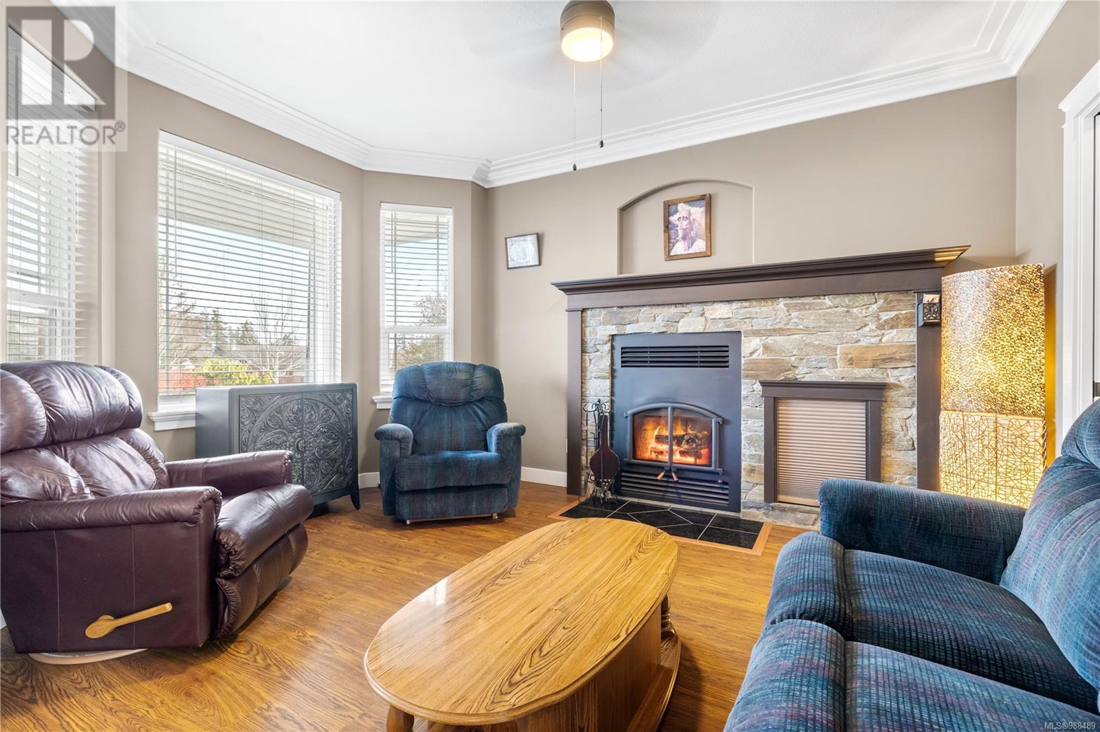 275 Dahl Rd, Campbell River real estate listing 988489