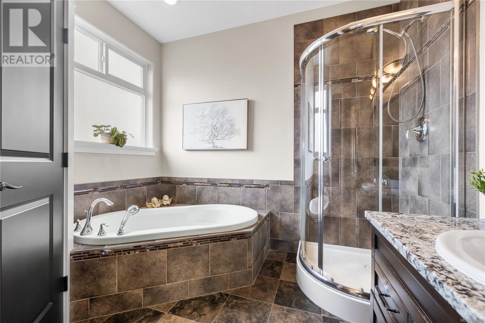 275 Dahl Rd, Campbell River real estate listing 988489