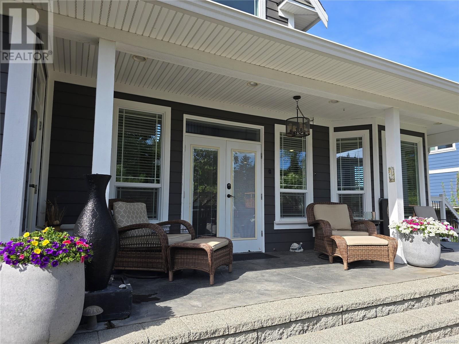 275 Dahl Rd, Campbell River real estate listing 988489