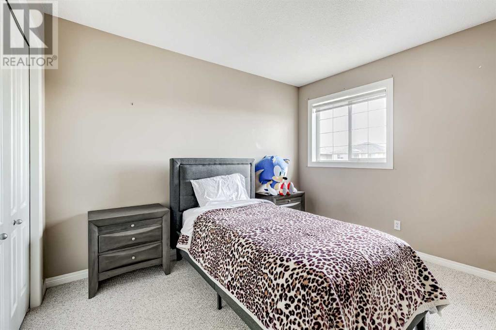 Single Family House for Sale in  Royal Terrace NW Royal Oak Calgary 