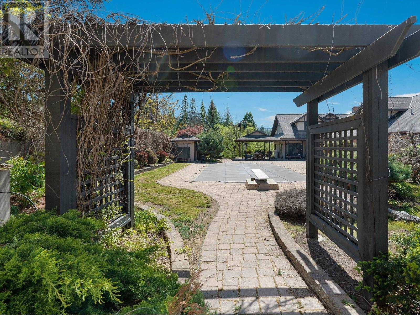  3310 Mathews Road, Kelowna
