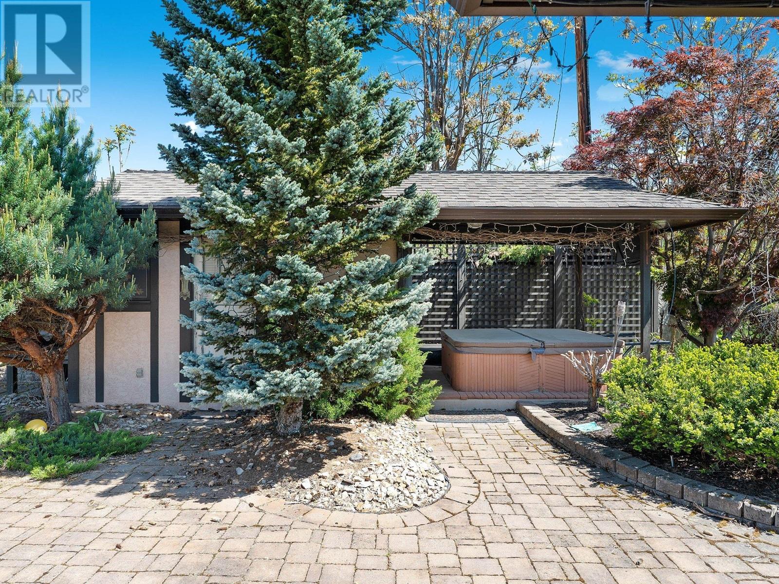  3310 Mathews Road, Kelowna