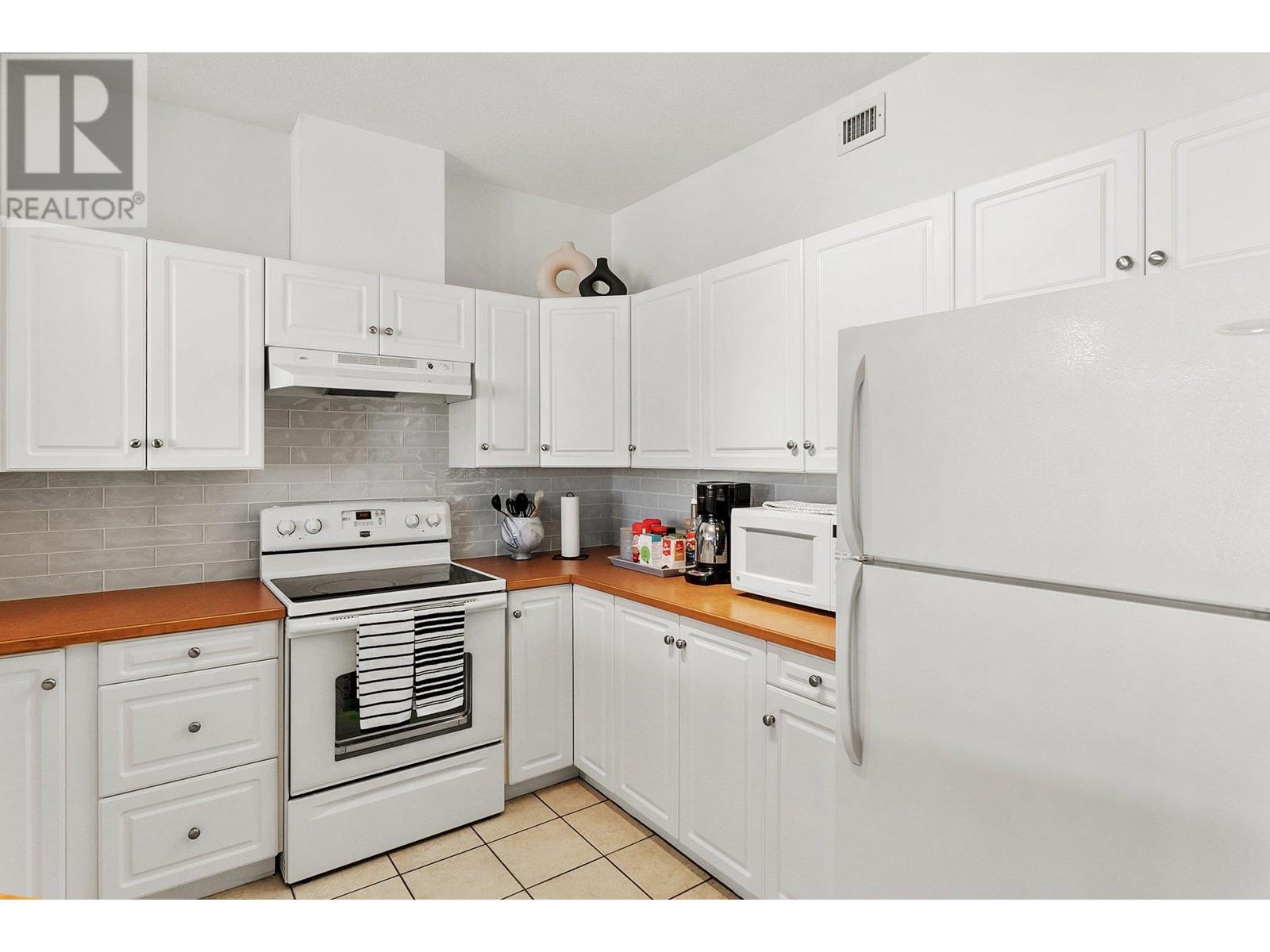 535 1088 Sunset Drive, Kelowna