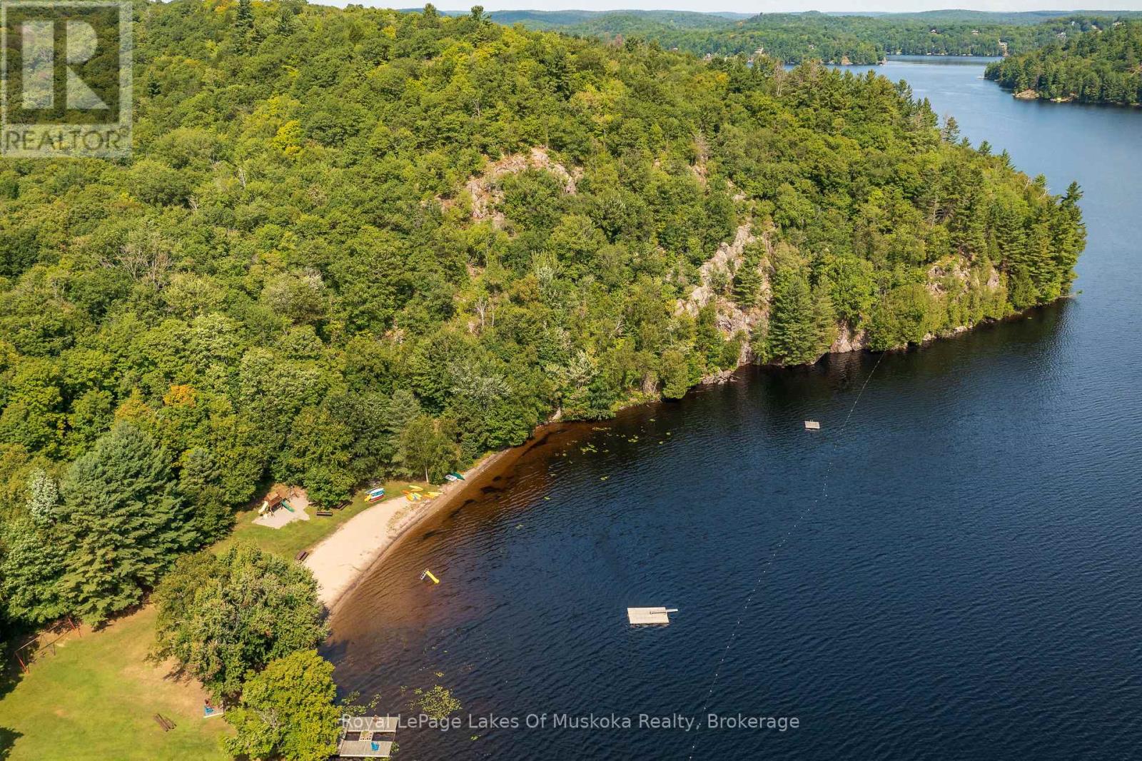 Photo 31 of 32 Maple Leaf Drive, Huntsville ON