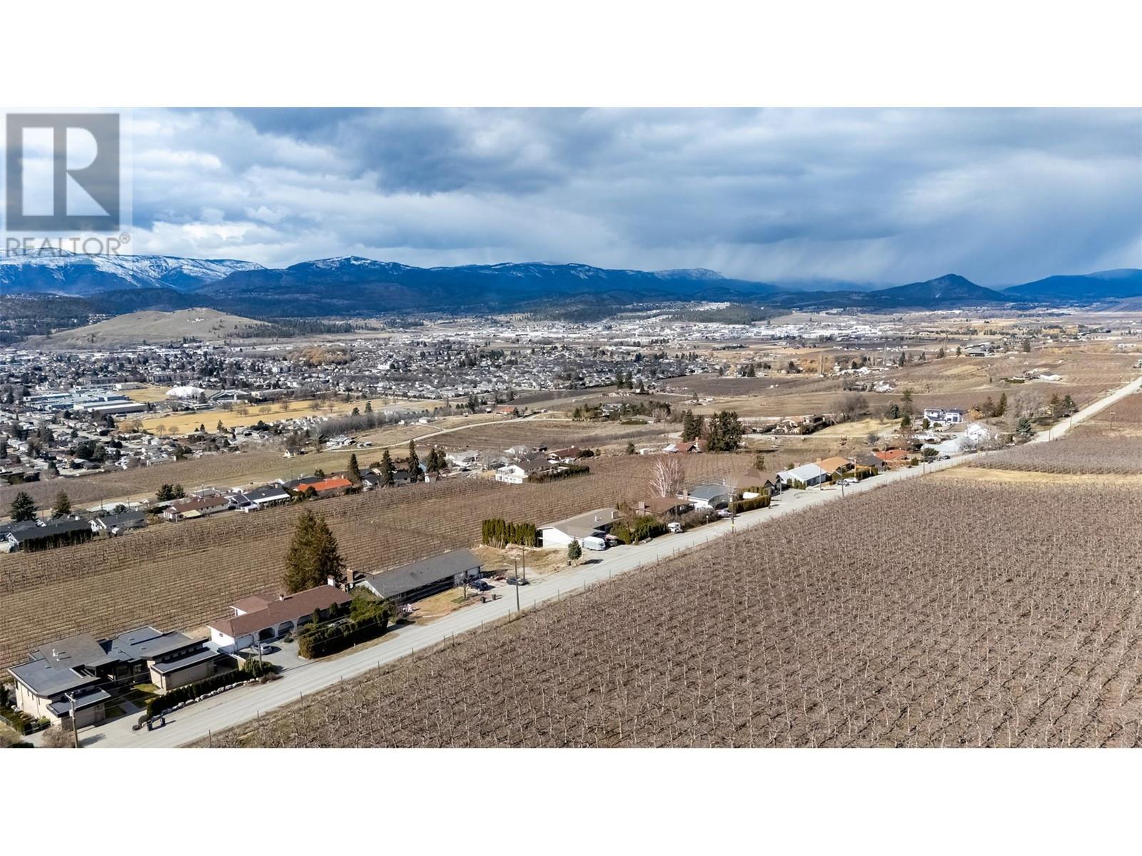 Photo 20 of 424 Gibson Road, Kelowna BC