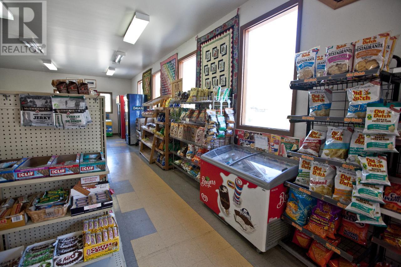 7904 Railway Avenue, Procter