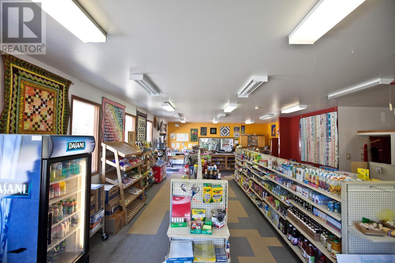 7904 Railway Avenue, Procter