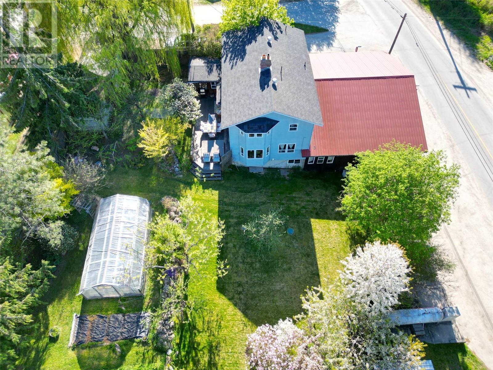 7904 Railway Avenue, Procter