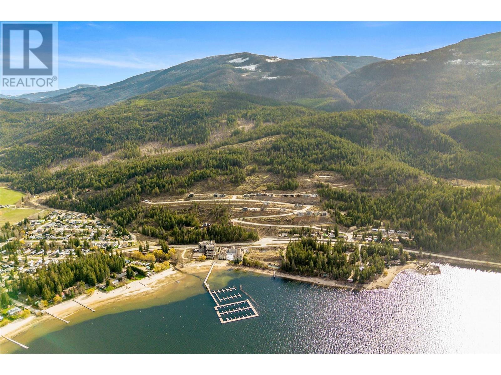  266 Sunset Drive, Sicamous