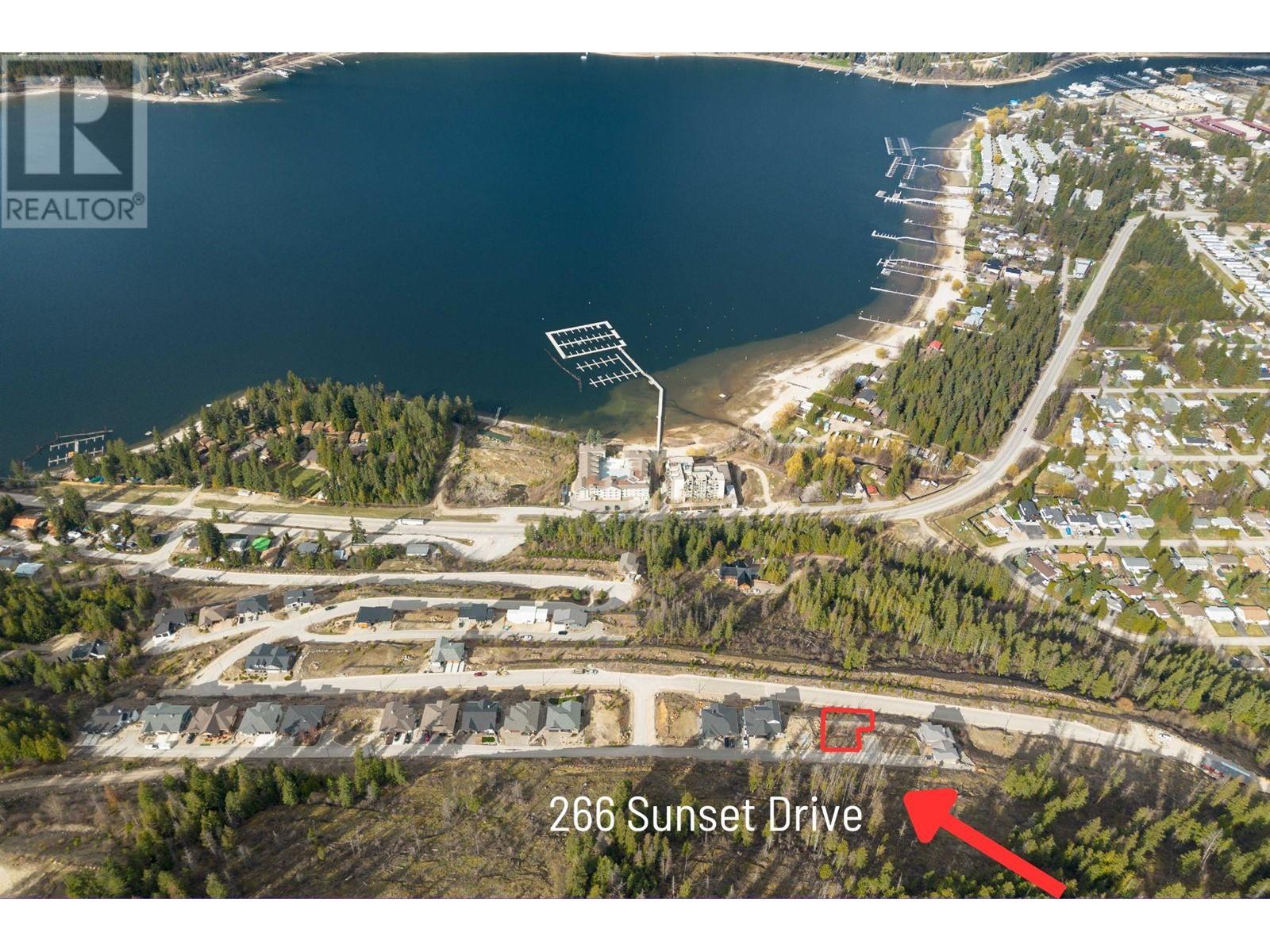  266 Sunset Drive, Sicamous