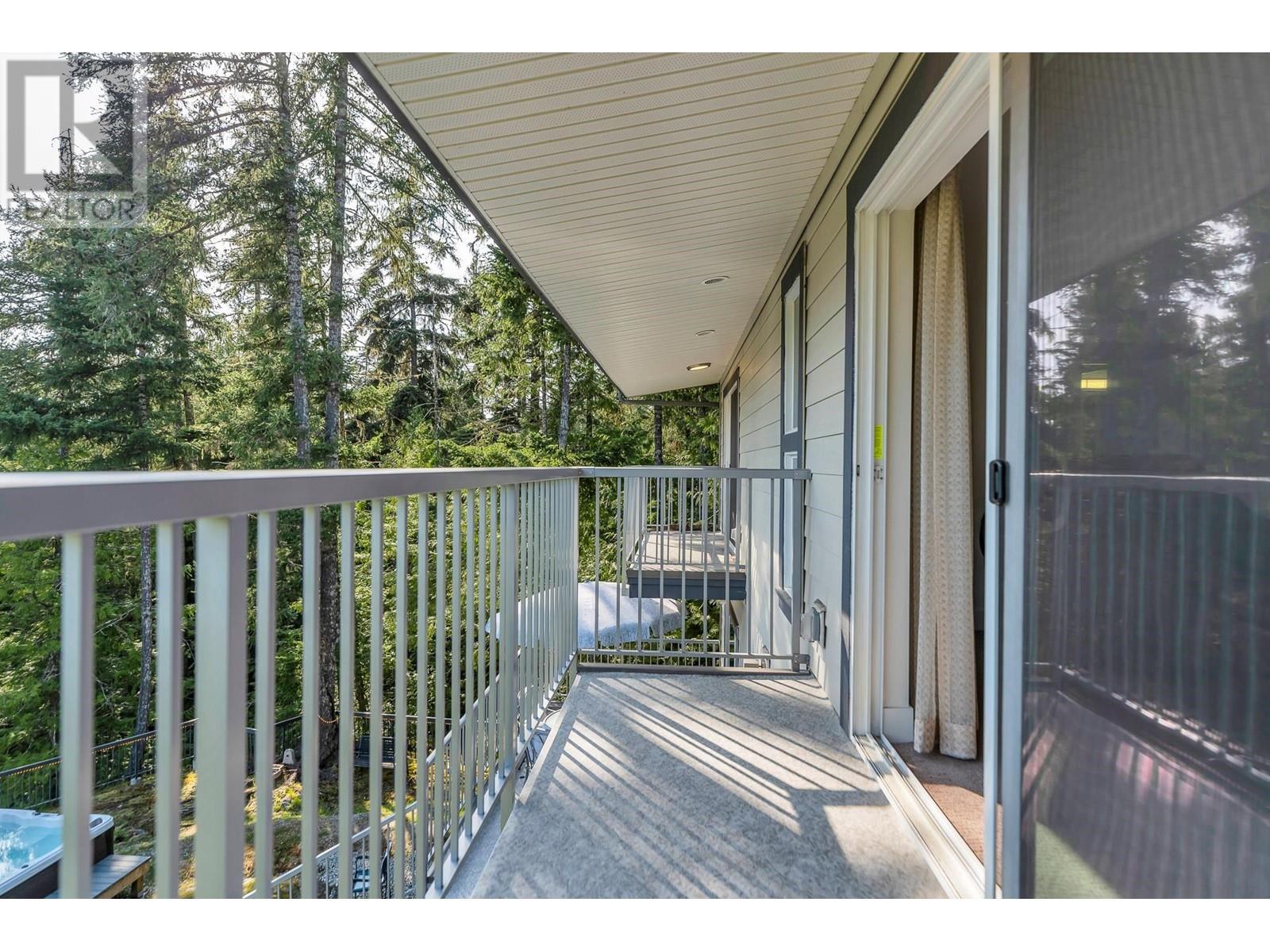 9431 STEPHENS WAY, Halfmoon Bay