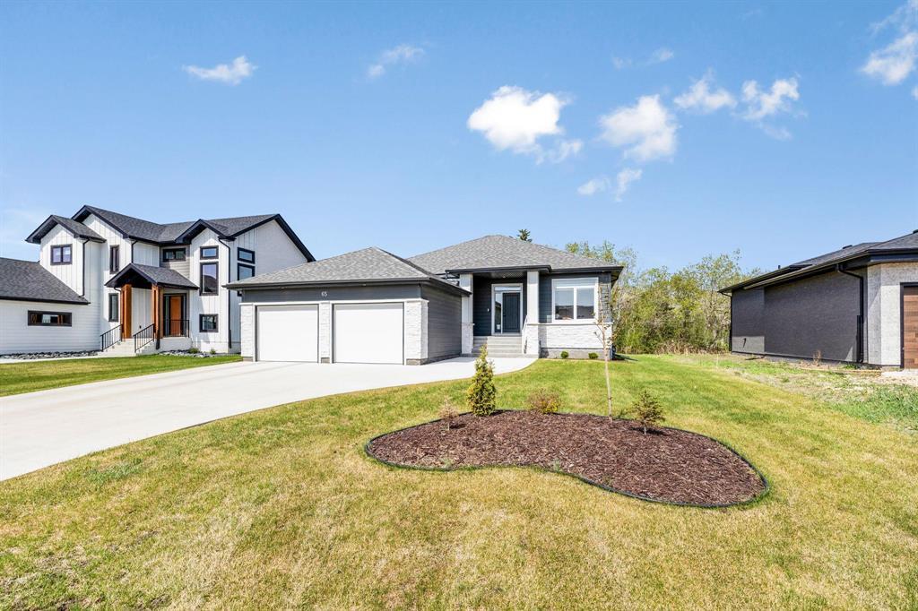 Photo 2 of 65 Wills Way, East St Paul MB