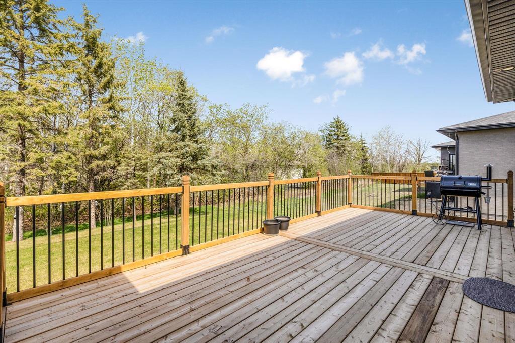 Photo 29 of 65 Wills Way, East St Paul MB