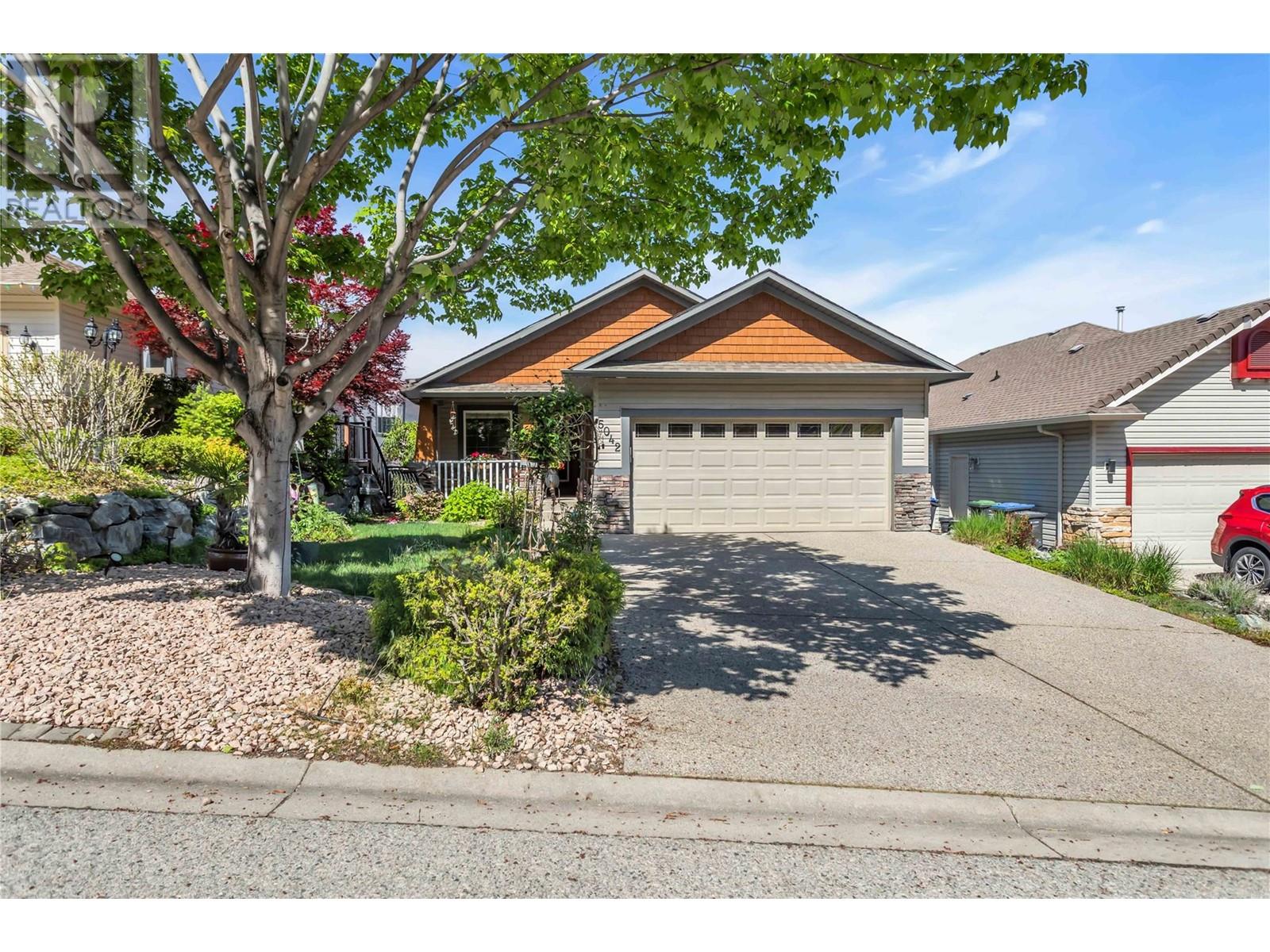 5042 South Ridge Drive, Kelowna
