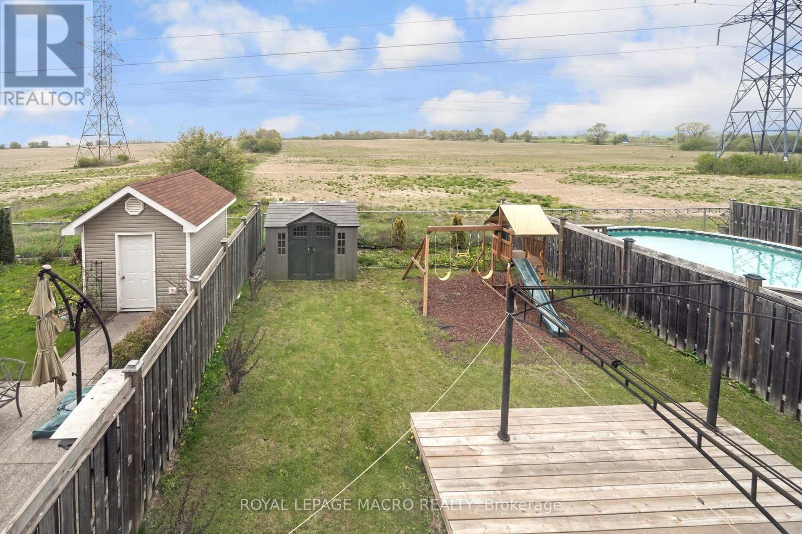Photo 3 of 115 Pelech Crescent, Hamilton ON