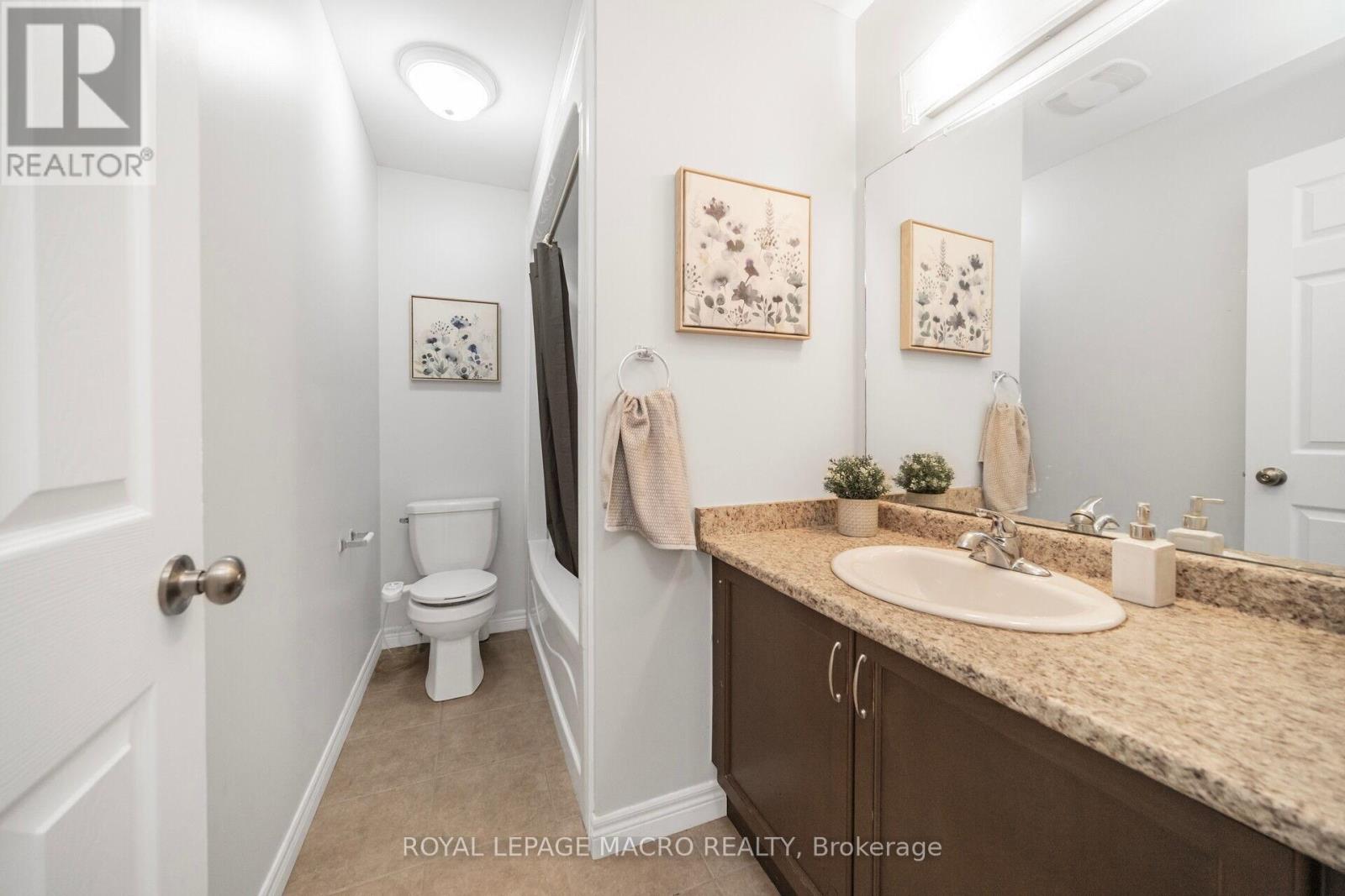 Photo 31 of 115 Pelech Crescent, Hamilton ON