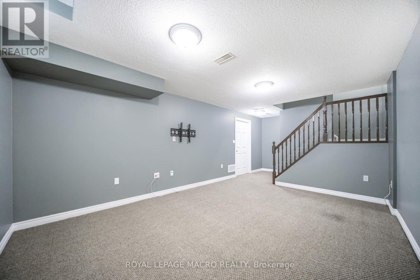 Photo 15 of 115 Pelech Crescent, Hamilton ON